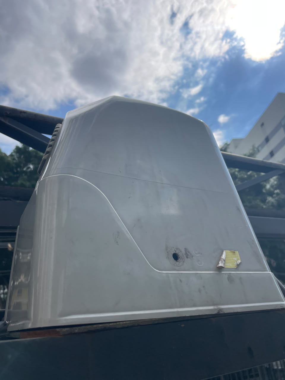 Foto real de atendimento de motor de portão automático
